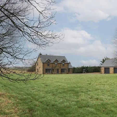 Hollymoor Hall Farm بيت للعطل *